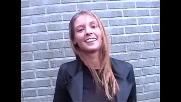 HD Flemish Stephanie fucked in a car (Belgian Stephanie fucked in car moji filmi